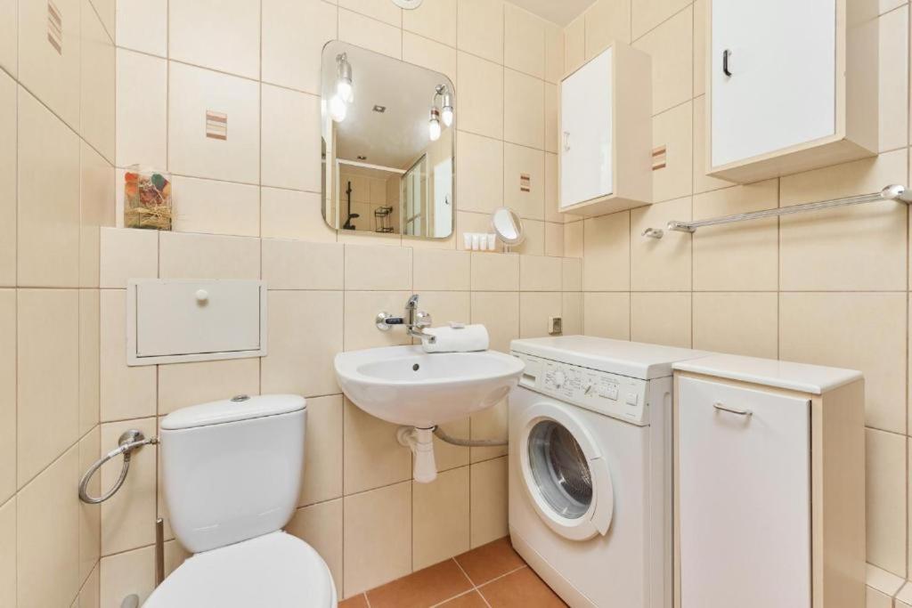 Apartment Klobucka Varşovia Exterior foto